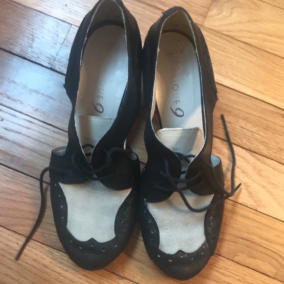 Donated! Boutique 9 Cutout Spectator Pumps - Picture 6 of 13